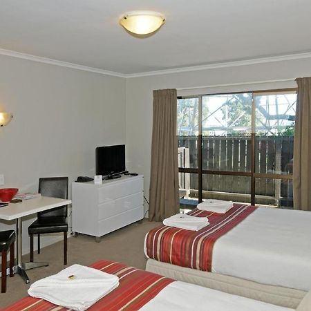 Airport Harbour Motel Auckland Eksteriør billede