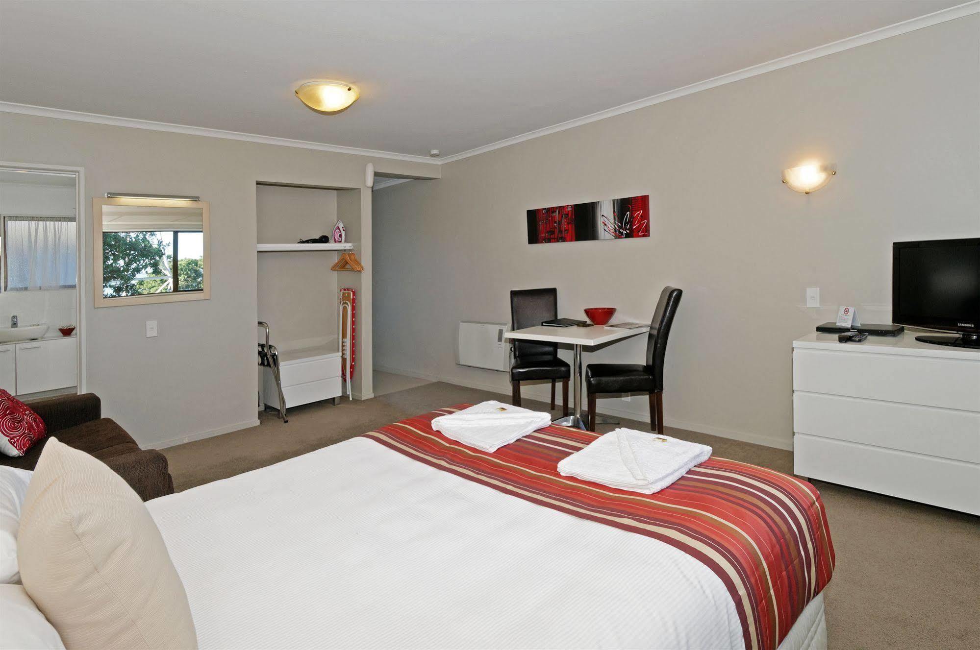 Airport Harbour Motel Auckland Eksteriør billede