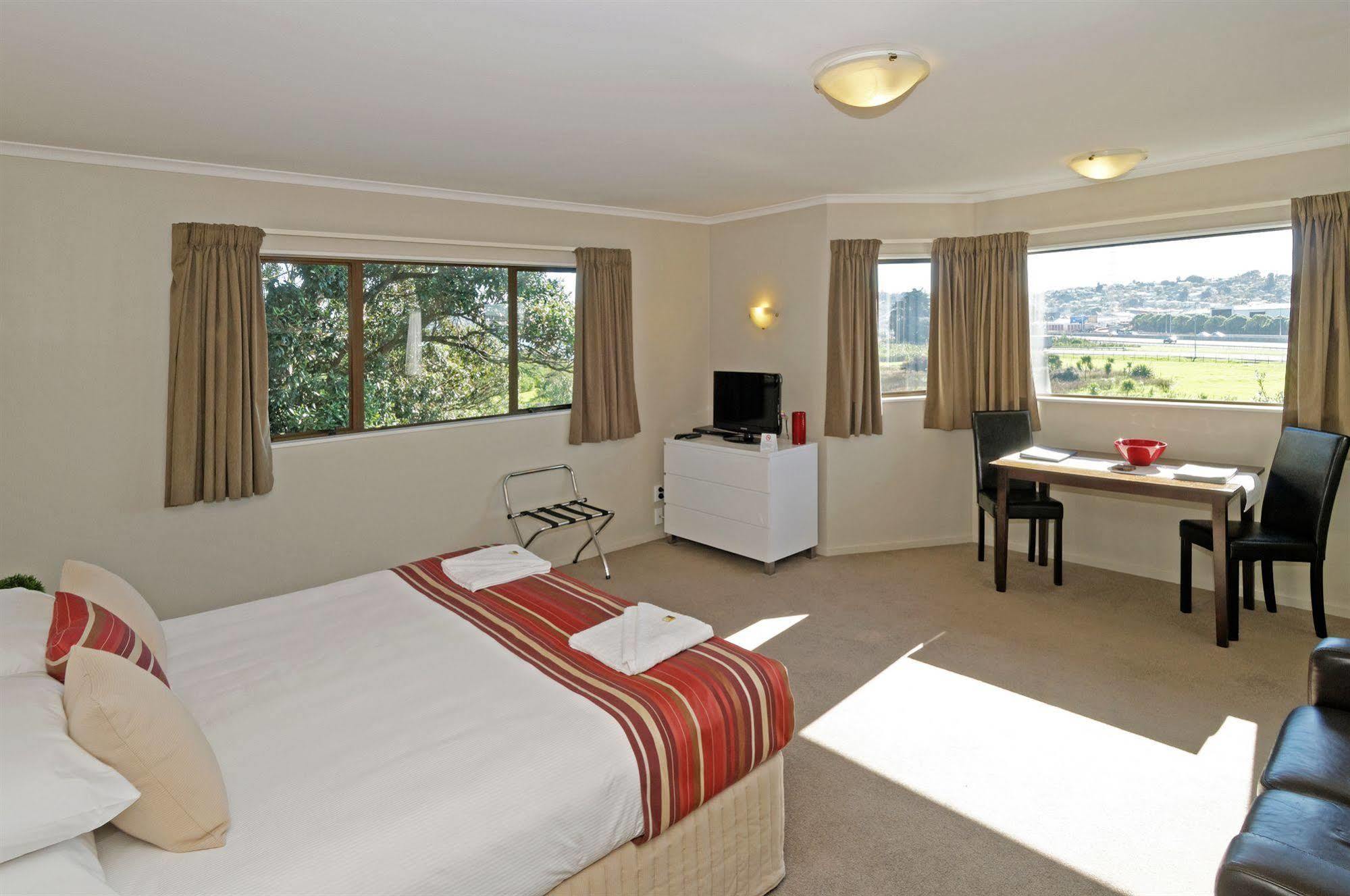 Airport Harbour Motel Auckland Eksteriør billede